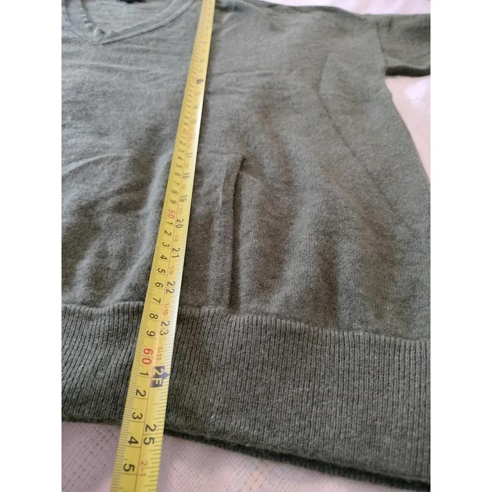 J. Crew Collection Italian Cashmere V-Neck Sweater XL Green Kangaroo Pocket Pouc